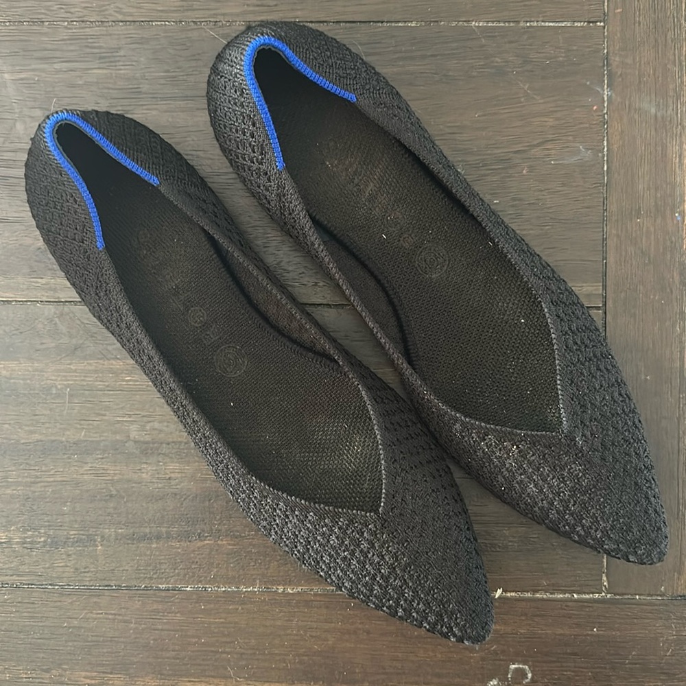 Rothy’s black flats